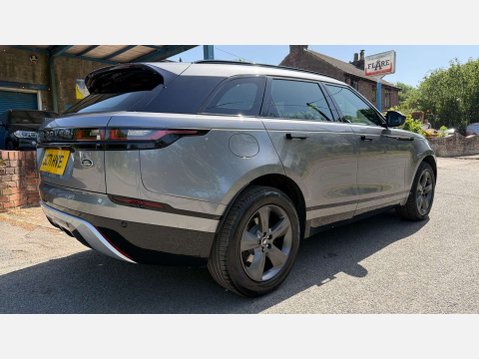 Land Rover Range Rover Velar 2.0 Range Rover Velar R-Dynamic S D MHEV Auto 4WD 5dr 17