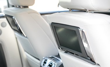 Rolls-Royce Ghost Series II 21