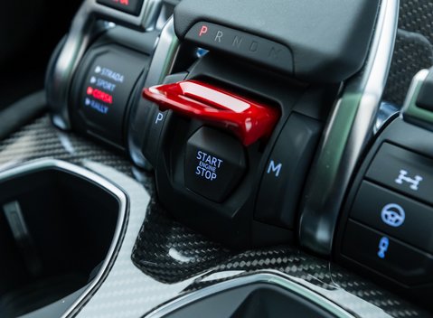 Lamborghini Urus Performante 25