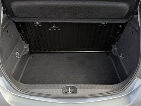 Vauxhall Corsa 1.4 Griffin 3dr 36