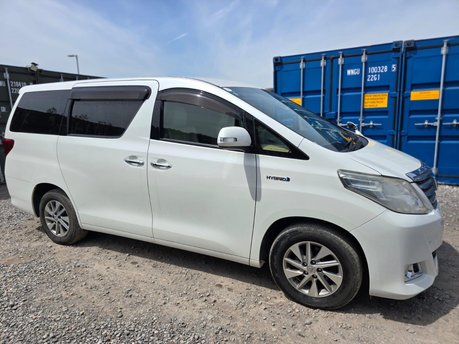 Toyota Alphard Auto+Hybrid+7Seats+Clean 51