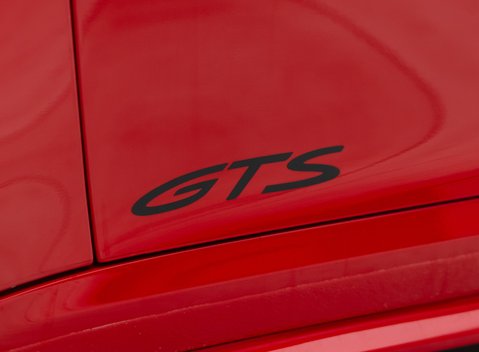 Porsche 911 Targa 4 GTS (992) 40