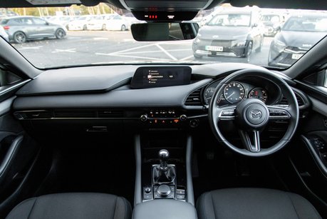 Mazda 3 SPORT LUX MHEV