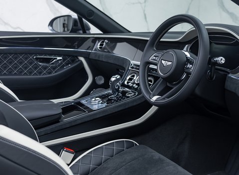 Bentley Continental GTC SPEED Convertible 17