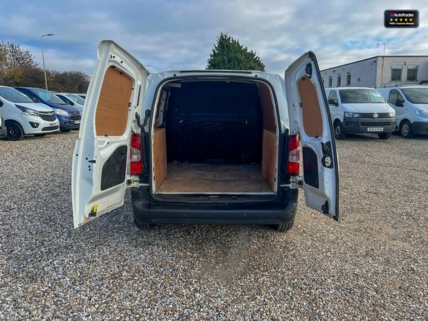 Citroen Berlingo SWB L1H1 650 Enterprise Air Con Nav Parking Sensors EURO 6 NO VAT 9