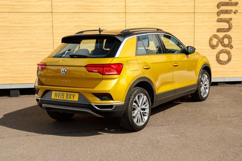 Volkswagen T-Roc SE TSI EVO DSG 2