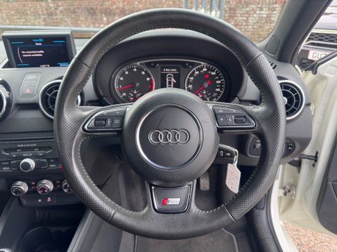 Audi A1 TFSI S LINE 13