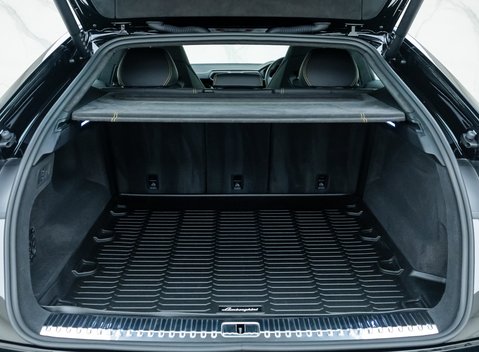 Lamborghini Urus S 38