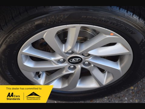 Hyundai TUCSON 1.7 Tucson SE Nav Blue Drive 2WD CRDi Semi-Auto 5dr 22