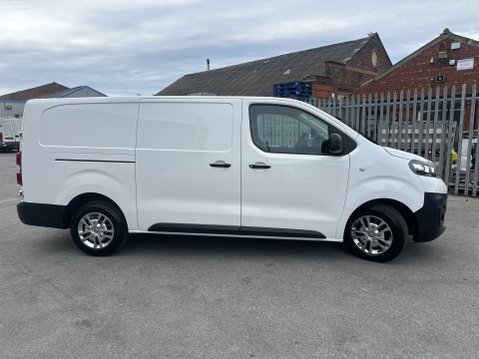 Vauxhall Vivaro L2H1 2900 DYNAMIC S/S 7