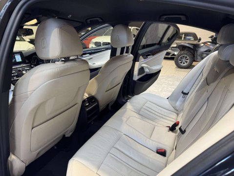 BMW 5 Series 3.0 530d xDrive M Sport Auto 4WD 4dr 65