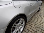 Mercedes-Benz SL Series SL500 40