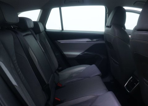 Skoda Enyaq Enyaq iV 60 Nav Lounge 5dr 48