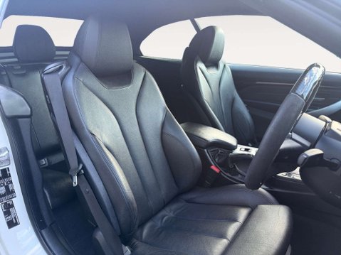 BMW 4 Series 2.0 420i M Sport Auto 2dr 9