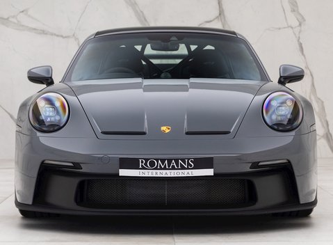 Porsche 911 (992) GT3 4