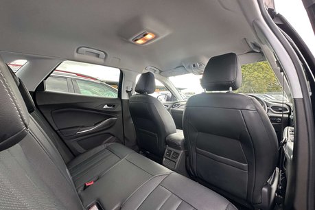 Vauxhall Grandland X 1.6 13.2kWh Business Edition Nav Premium SUV 5dr Petrol Plug-in Hybrid Auto 22