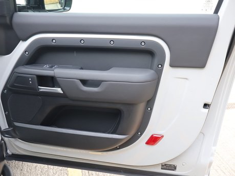 New for 2026 LandRover Defender 90 Styled by Seeker in the all new Borosco Grey with Skr alloys and a jump seat  18