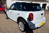 Mini Countryman COOPER S ALL4.. 7 MAIN DEALER SERVICES.. CHILLI 2 & MEDIA PACK.. 1 PREVIOUS 17