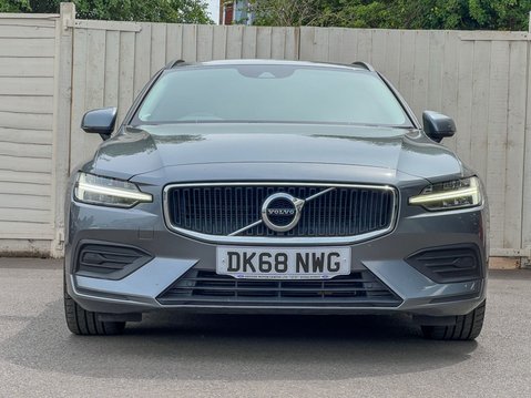 Volvo V60 2.0 D3 Momentum Estate 5dr Diesel Manual Euro 6 (s/s) (150 ps) 3