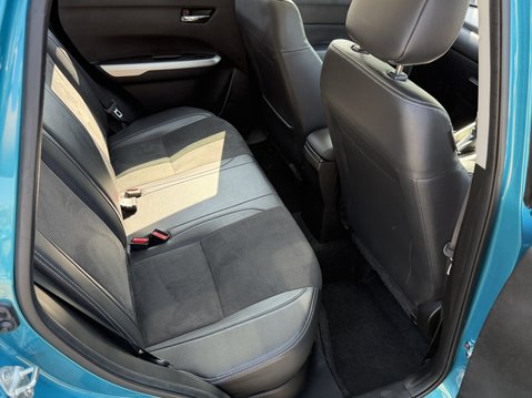 Suzuki Vitara 1.6 SZ-T 5dr Auto 38