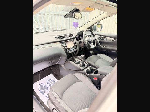 Nissan Qashqai 1.5 Qashqai N-Connecta dCi 5dr 21