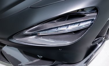 McLaren 765LT Spider 41