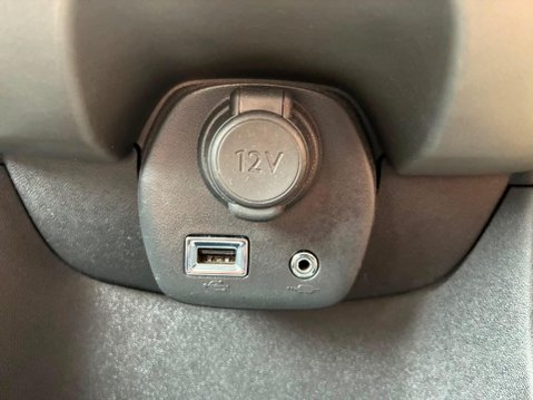 Toyota Aygo 1.0 VVT-i x-play Euro 6 5dr 17