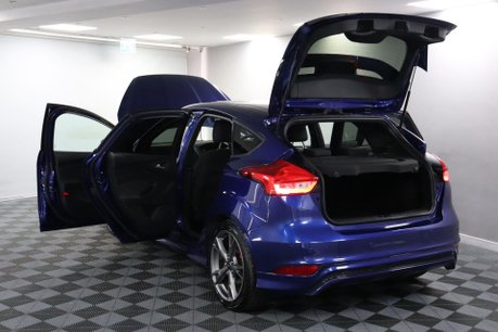 Ford Focus ST-LINE X 21