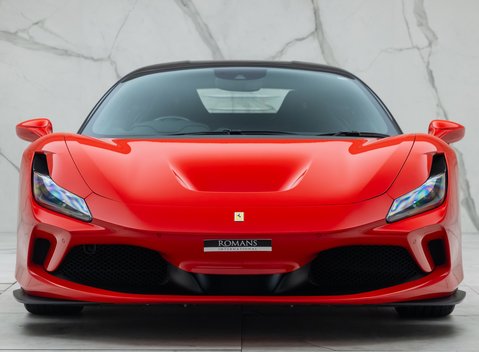 Ferrari F8 Tributo 8