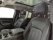 Land Rover Defender 2.0 Defender S D Auto 4WD 5dr 55