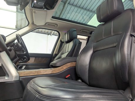 Land Rover Range Rover 3.0 Range Rover Vogue SE SDV6 Auto 4WD 5dr 38