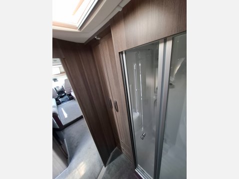 Elddis Majestic 275 27