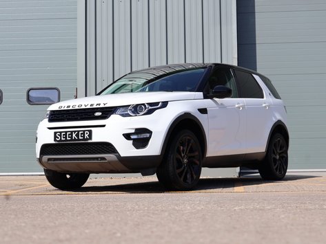 Land Rover Discovery Sport TD4 HSE 7 seater with Full Land Rover History  Black pack/alloys  pan roof 