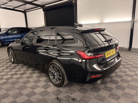 BMW 3 Series 2.0 320d SE Touring Auto Euro 6 (s/s) 5dr 49