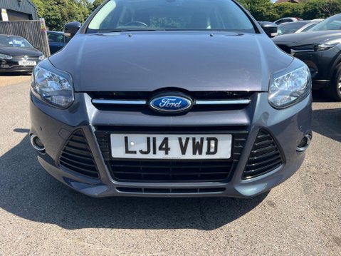 Ford Focus 1.6 Titanium Navigator Powershift Euro 5 5dr 9