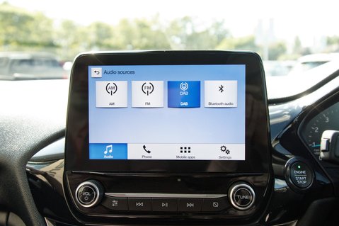 Ford Fiesta TITANIUM 23