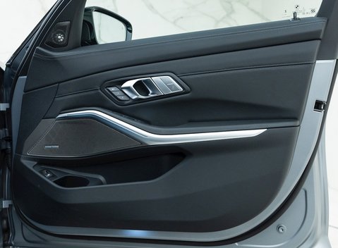 BMW M3 Competition xDrive Touring 23