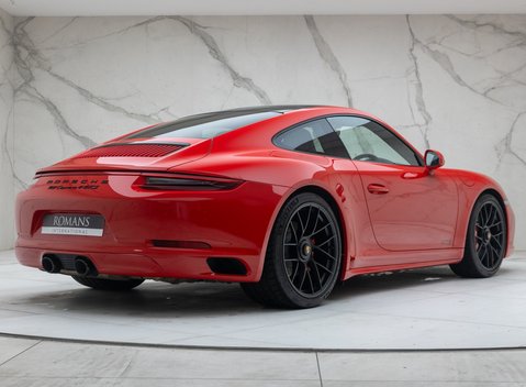 Porsche 911 Carrera 4 GTS (991.2) 6