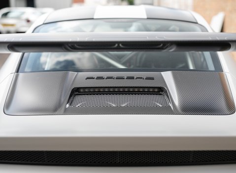 Porsche 911 (991) GT2 RS 32