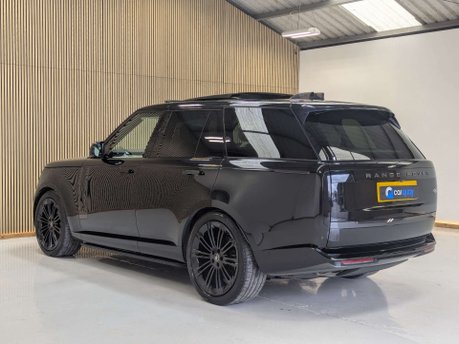 Land Rover Range Rover 4.4 Range Rover First Edition Auto 4WD 5dr 20