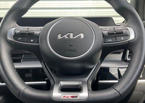 Kia Sportage 1.6 T-GDi HEV GT-Line S 18