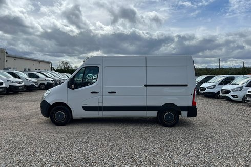 Vauxhall Movano MWB L2H2 Medium Roof 350 Air Con Sensors EURO 6 NO VAT
