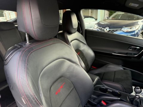 Kia Pro Ceed 1.6 T-GDi GT Tech Euro 5 3dr 16