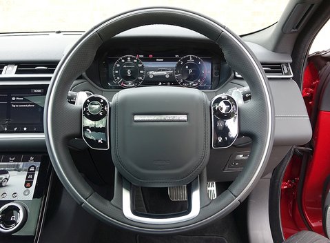 Land Rover Range Rover Velar R-Dynamic D300 HSE 22