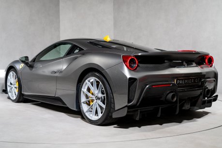 Ferrari 488 Pista WARRANTY. HISTORIC PAINTWORK. CARBON FIBRE INT & EXT. LIFT. CARPLAY. 6