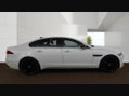 Jaguar XF R-DYNAMIC S 6