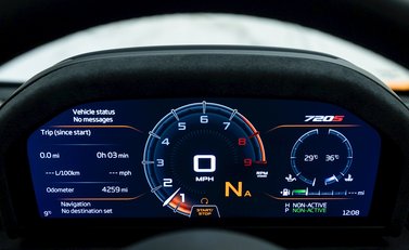 McLaren 720S Performance 16