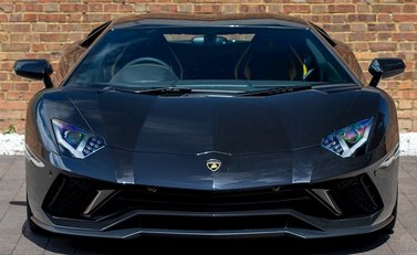 Lamborghini Aventador S LP740-4 4