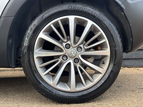 Vauxhall Crossland X 1.2 Crossland X SRi Nav T 5dr 31