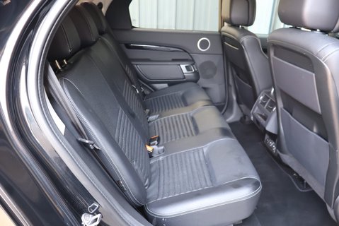 Land Rover Discovery SE MHEV REAR SEATS FITTED STYLED BY SEEKER UK  12